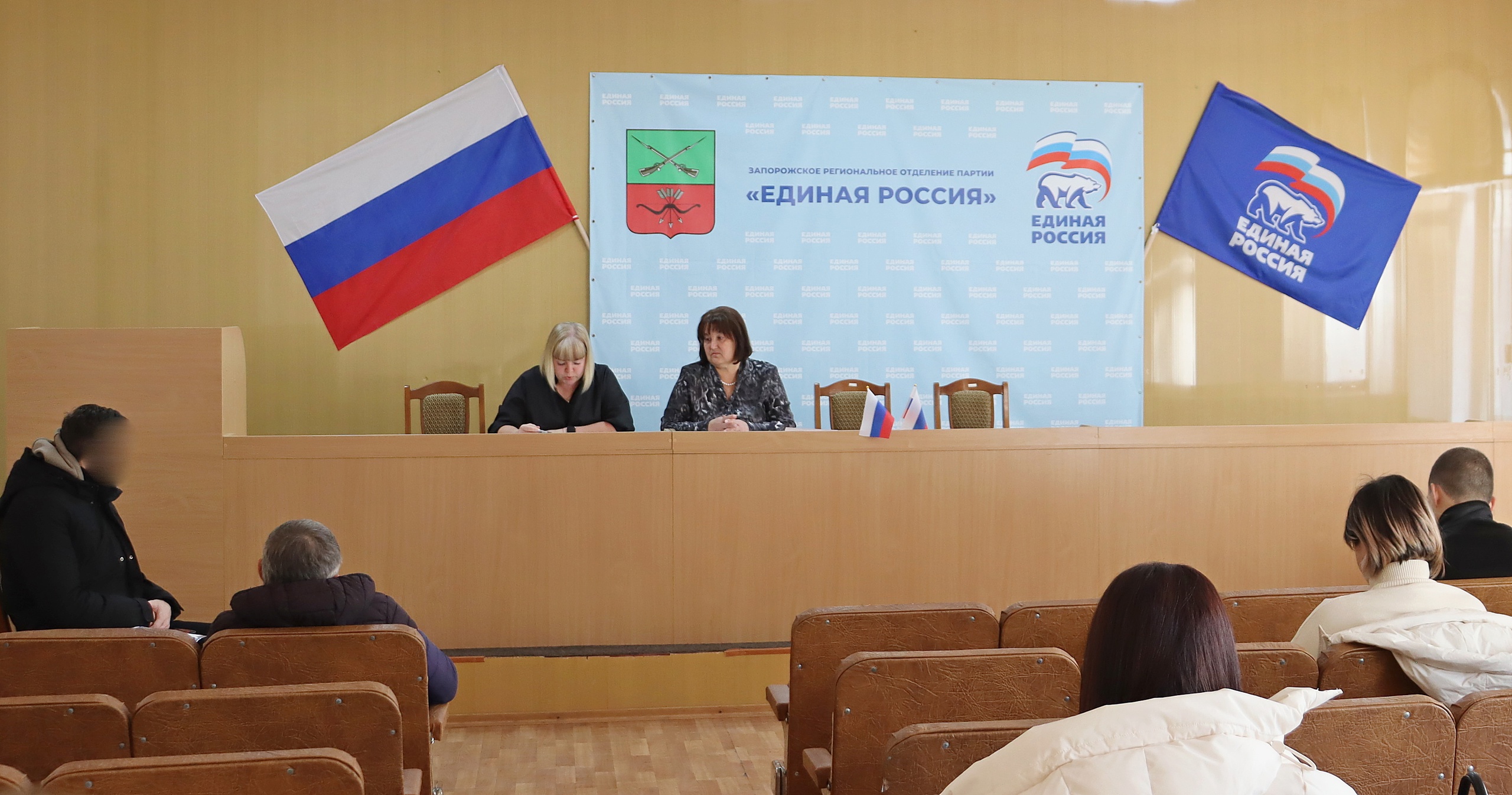 Сегодня прошло заседание комиссии по делам несовершеннолетних Бердянского МО.