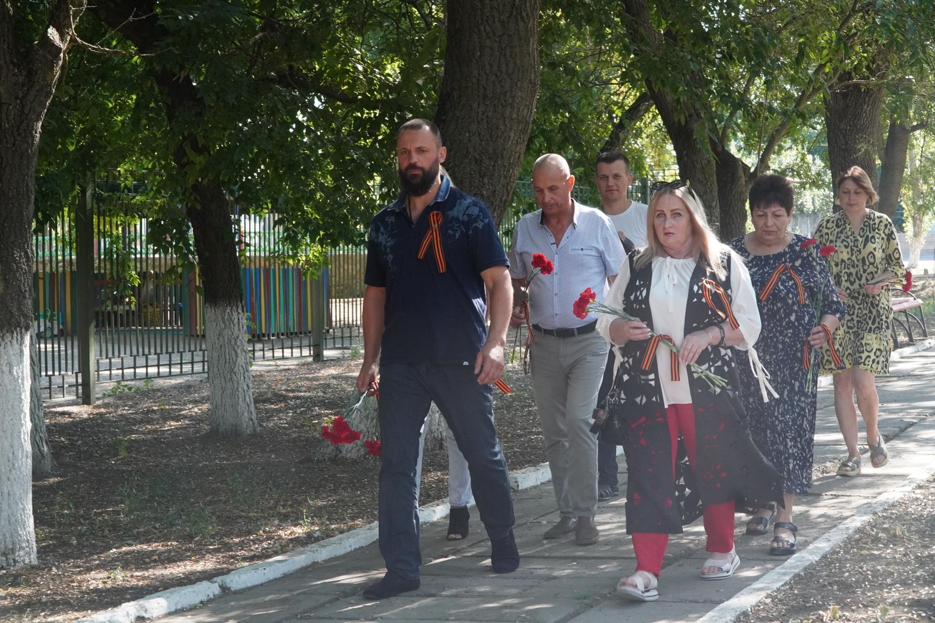В Бердянском районе почтили память павших воинов ко Дню победы в Курской битве.