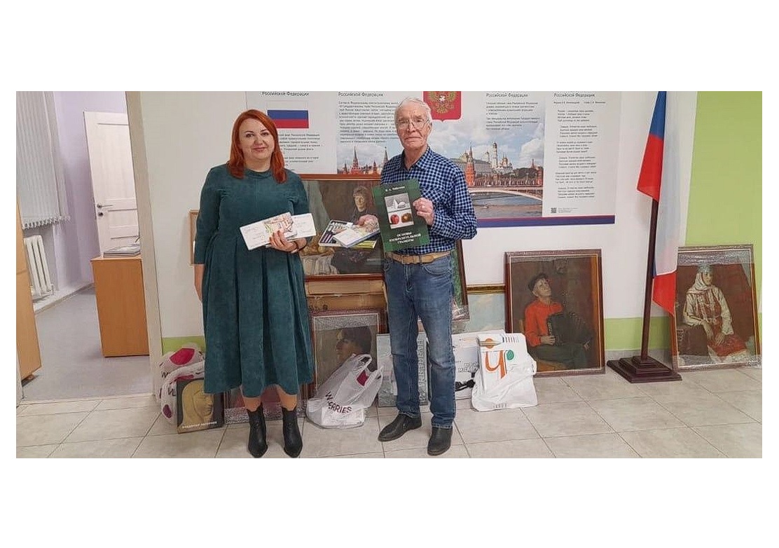 Преподаватель Батыревской ДШИ (Чувашия) посетил подшефную Осипенковскую школу.