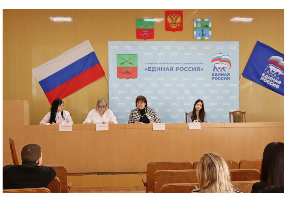 В администрации Бердянского МО прошло первое в 2025 году заседание комиссии по делам несовершеннолетних и защите их прав.