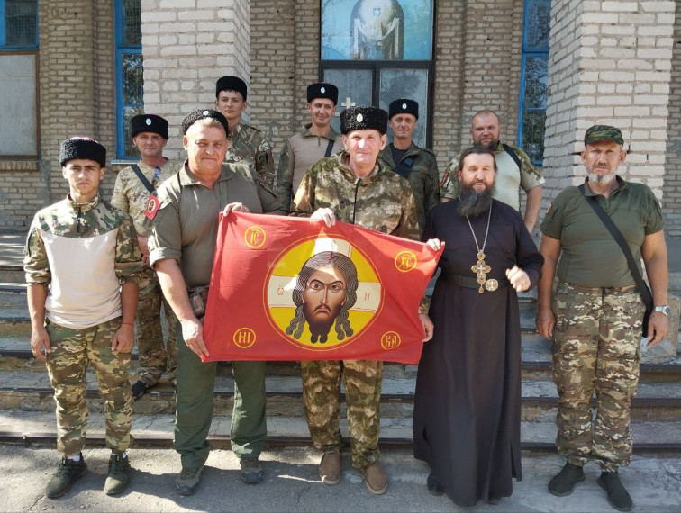В Церкви Покрова пресвятой богородицы села Андреевка Бердянского муниципального округа состоялся Большой казачий круг — общий войсковой совет казаков, где присутствовали 25 зарегистрированных участников, а также приглашённые гости. В Церкви Покрова пресвятой богородицы села Андреевка Бердянского муниципального округа состоялся Большой казачий круг — общий войсковой совет казаков, где присутствовали 25 зарегистрированных участников, а также приглашённые гости.